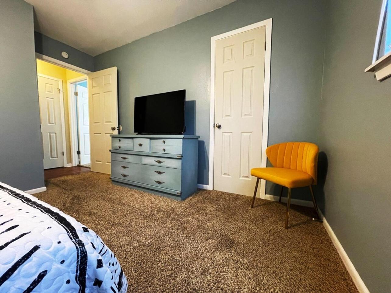 Brilliant & Beautiful Bnb Apartment! B カレッジ・ステーション エクステリア 写真