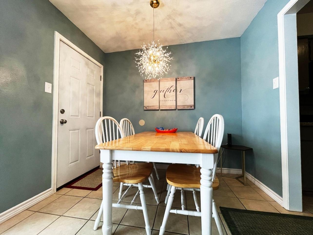 Brilliant & Beautiful Bnb Apartment! B カレッジ・ステーション エクステリア 写真